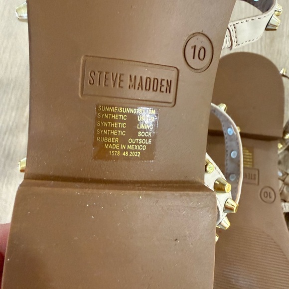 Steve Madden Sunnie Gladiator Tan StuddedSandal Size 10 Excellent Vacation - Picture 7 of 10